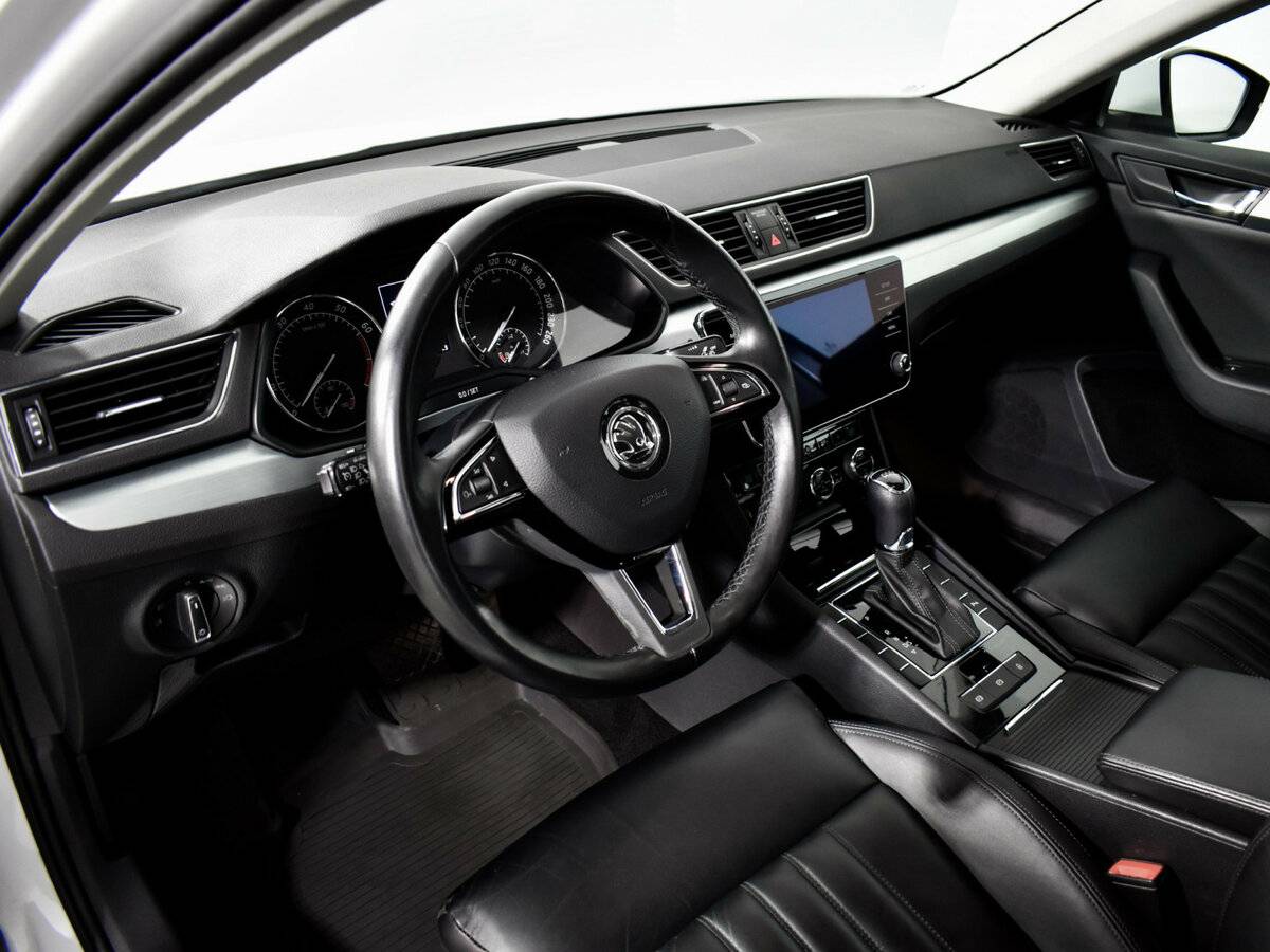 Купить Skoda Superb III, 2018, 156 585 км, фото №7